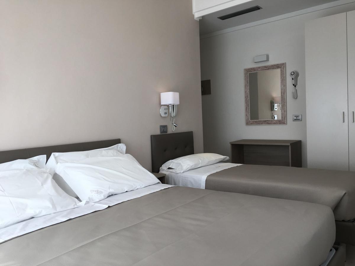 Hotel Novella Misano Adriatico Exterior photo
